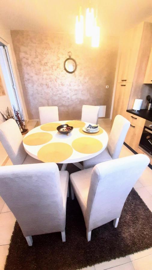 Apartman Marija 2 Srbobran Eksteriør billede
