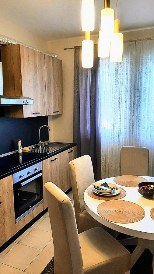Apartman Marija 2 Srbobran Eksteriør billede